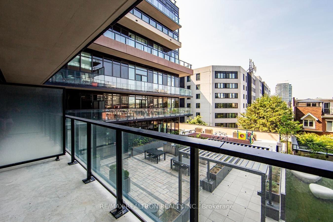 303-285 Dufferin Street, Toronto, ON, M6K 1Z7 - 17