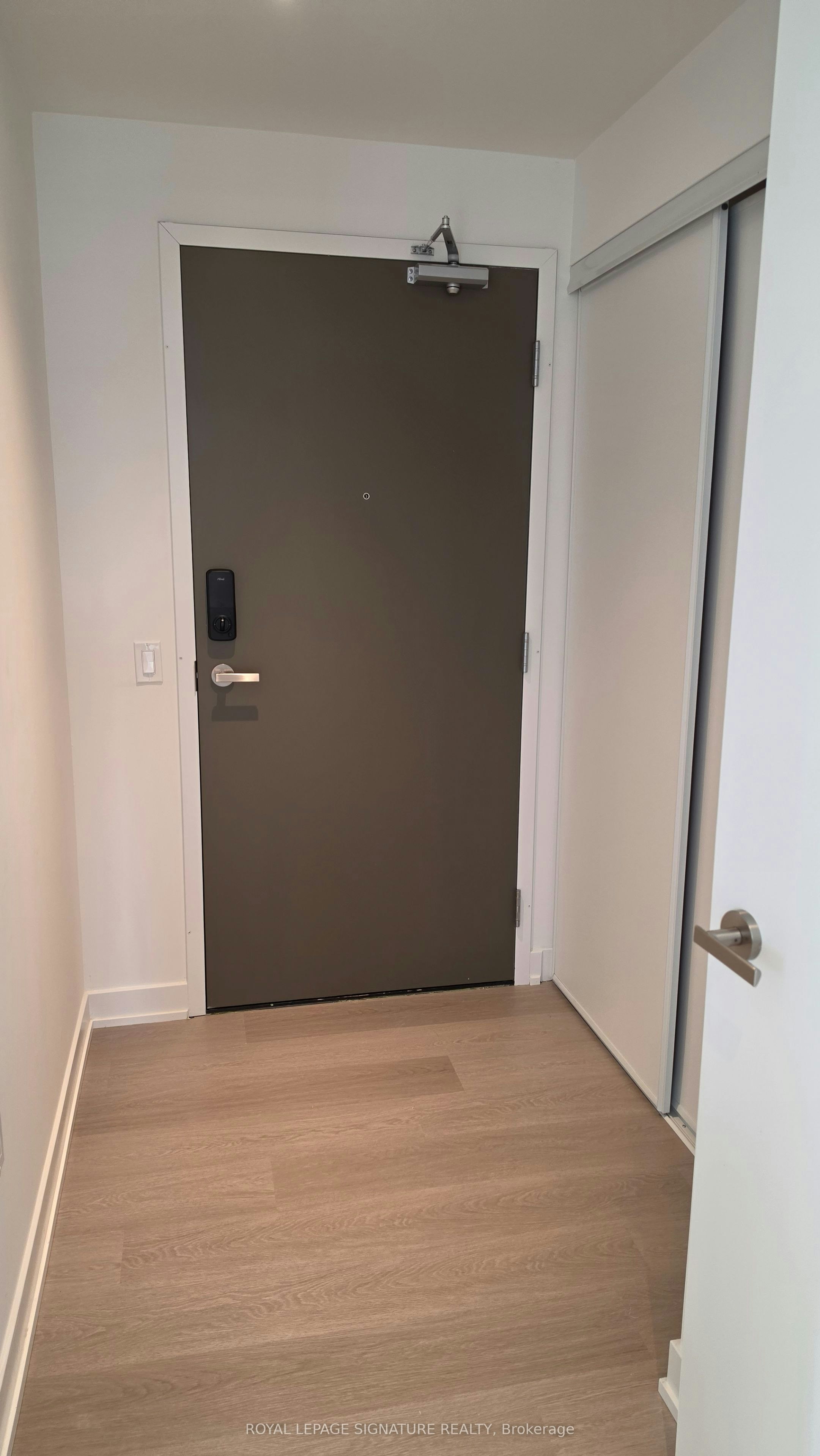6208-448 Burnhamthorpe Road, Mississauga, ON, L5B 0R4 - 11