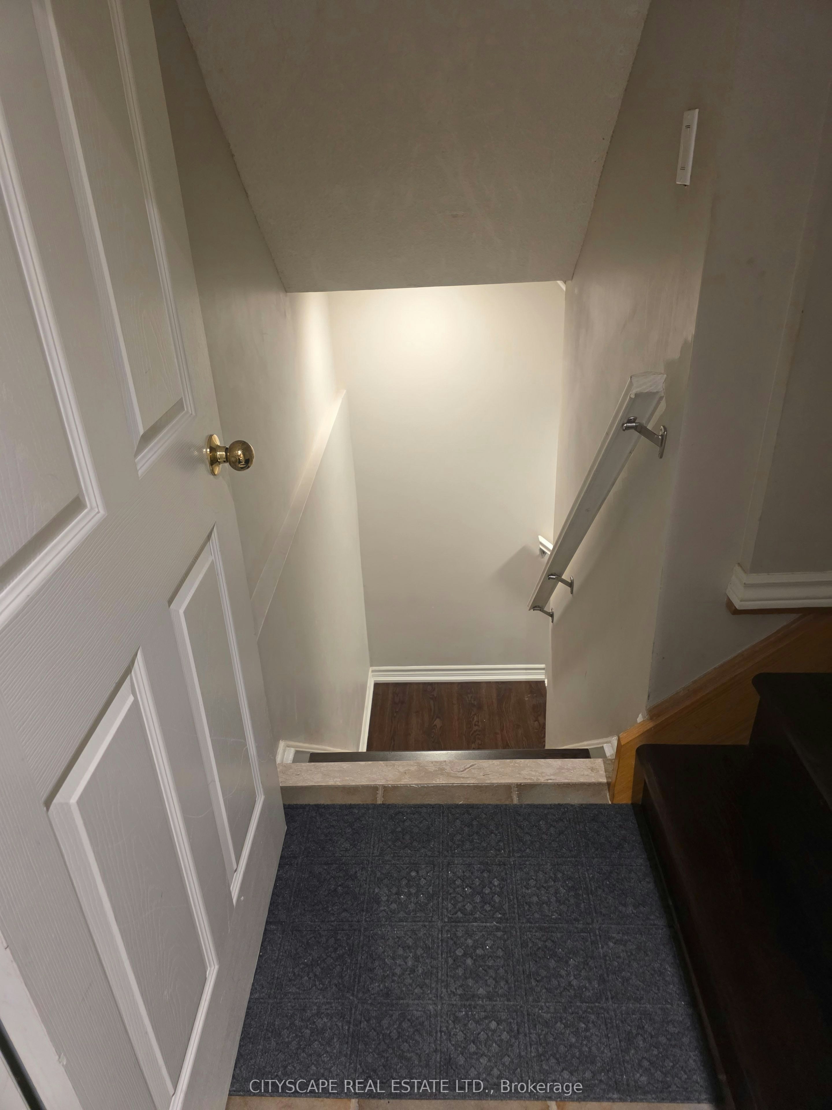 Bsmt-1209 Sandpiper Road, Oakville, ON, L6M 3S3 2