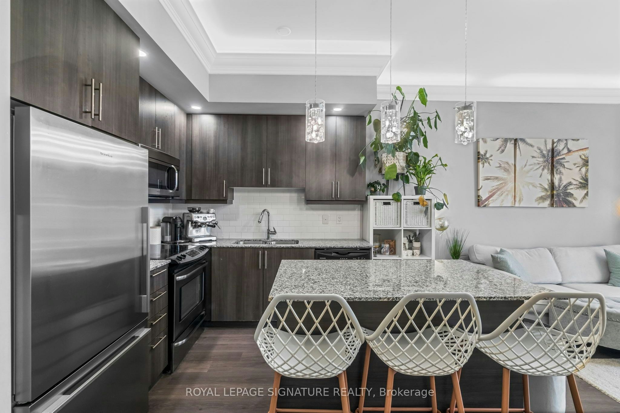 1203-35 Fontenay Court, Toronto, ON, M9A 0E2