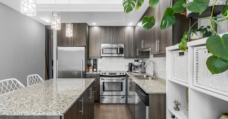 1203-35 Fontenay Court, Toronto, ON, M9A 0E2 - 2