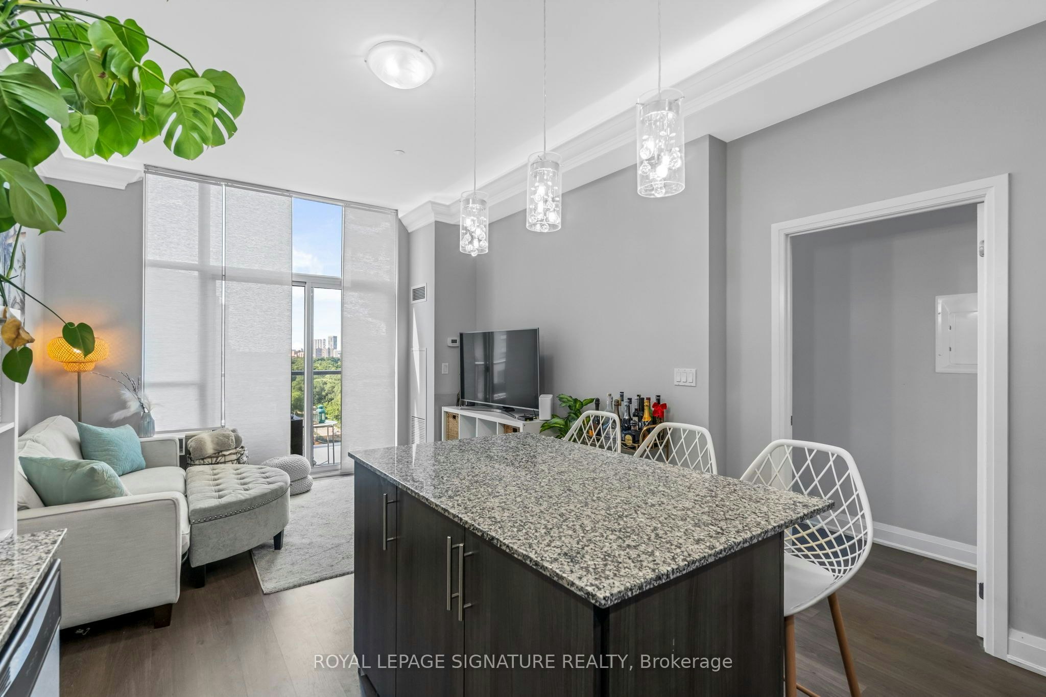 1203-35 Fontenay Court, Toronto, ON, M9A 0E2 - 4