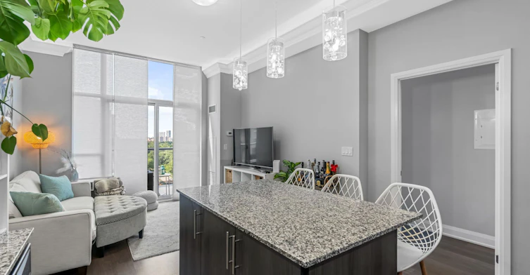 1203-35 Fontenay Court, Toronto, ON, M9A 0E2 - 4