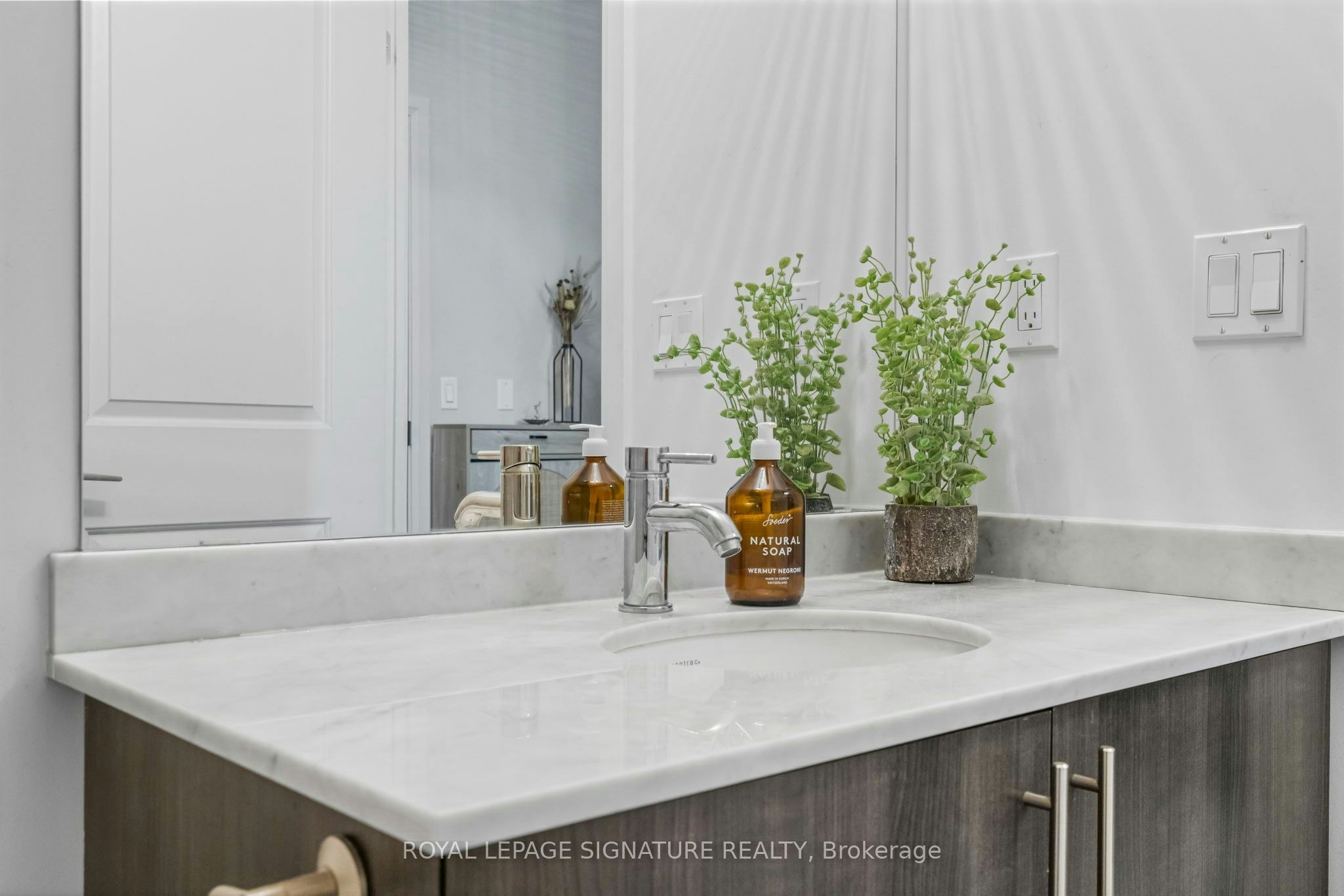 1203-35 Fontenay Court, Toronto, ON, M9A 0E2 - 27