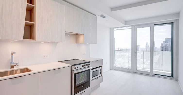 2612-3900 Confederation Parkway, Mississauga, ON, L5B 0M3 - 5