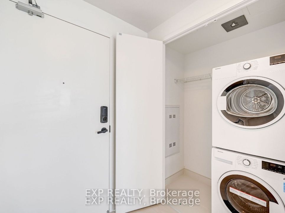 2612-3900 Confederation Parkway, Mississauga, ON, L5B 0M3 - 22