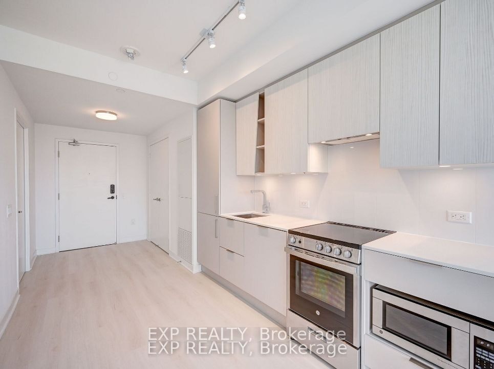 2612-3900 Confederation Parkway, Mississauga, ON, L5B 0M3 - 7
