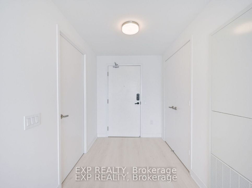 2612-3900 Confederation Parkway, Mississauga, ON, L5B 0M3 - 23