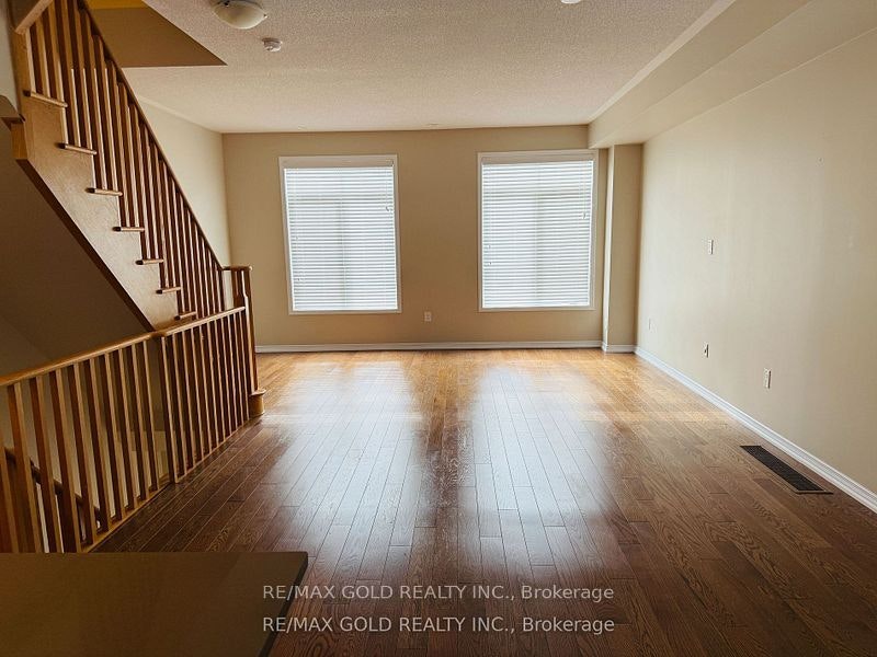 354 Ladycroft Terrace, Mississauga, ON, L5A 0A7 - 4