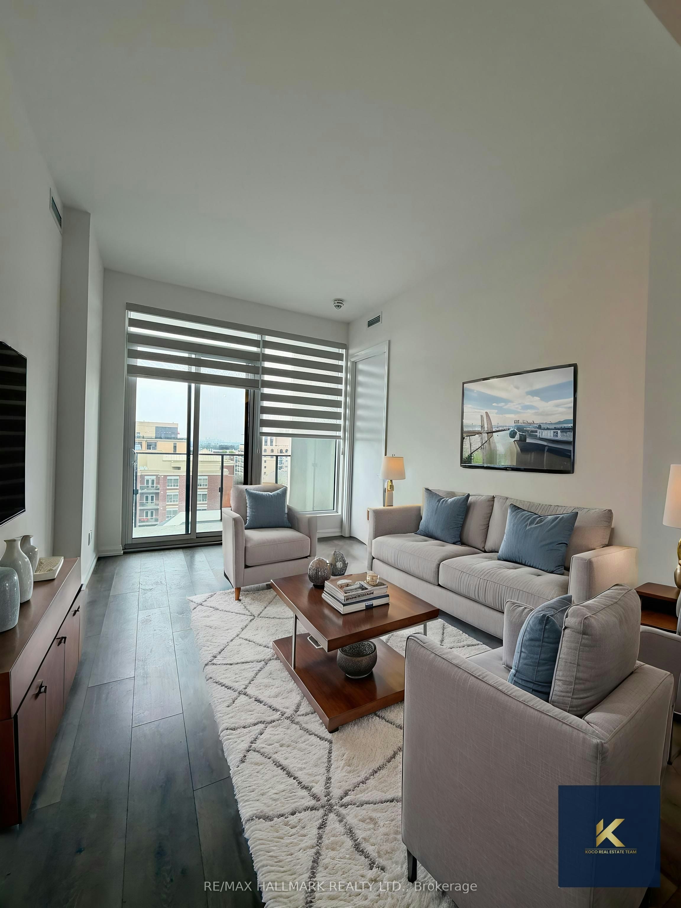 703-4208 Dundas Street W, Toronto, ON, M8X 1Y6 - 2