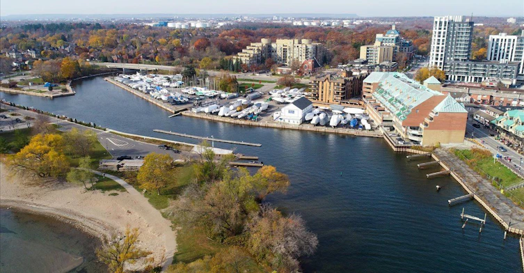 6-99 Brant Street, Oakville, ON, L6K 2Z5 - 32