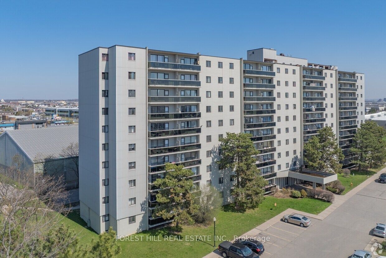 812-365 Kennedy Road, Brampton, ON, L6W 3H2 - 7