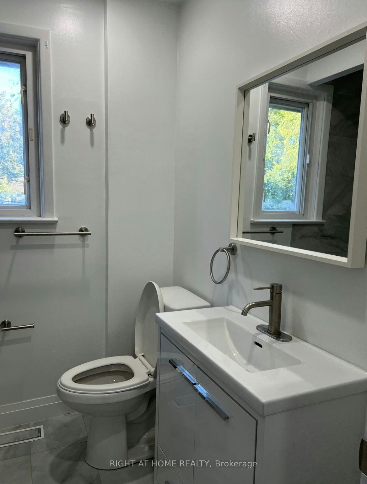 43 Heman Street, Toronto, ON, M8V 1X4 - 5