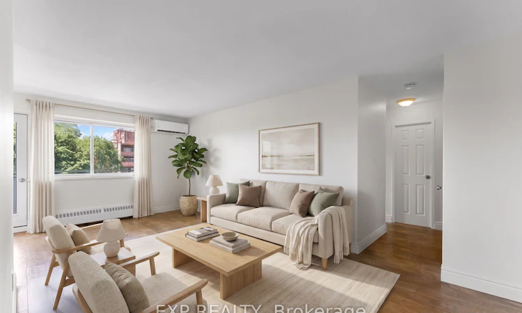 403-2485 Woking Crescent