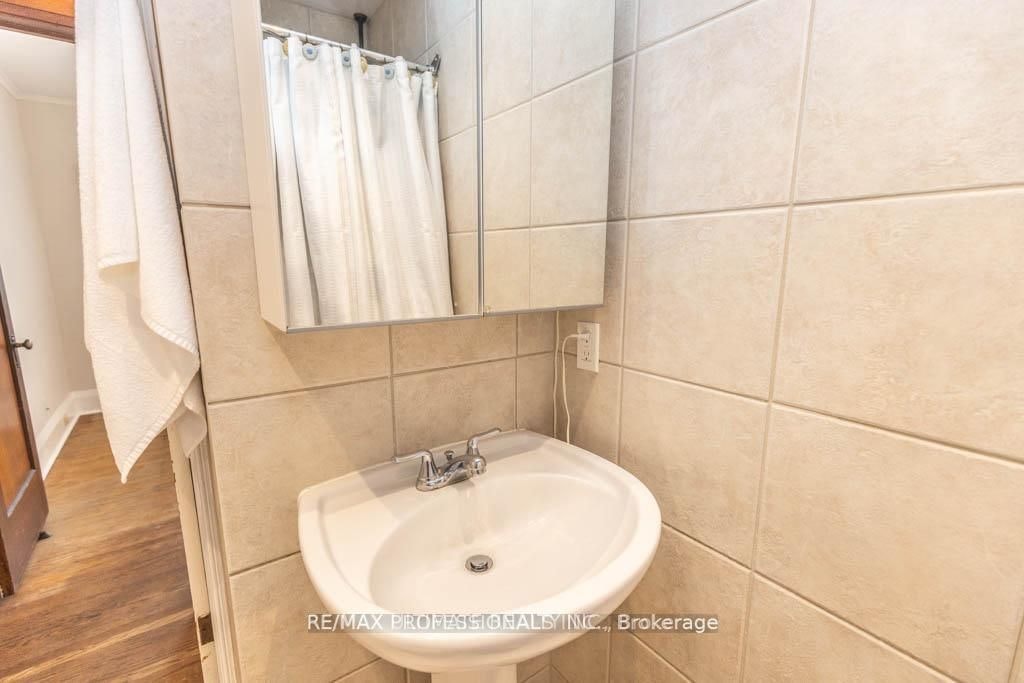 41 Thirty Third Street, Toronto, ON, M8W 3H2 - 19