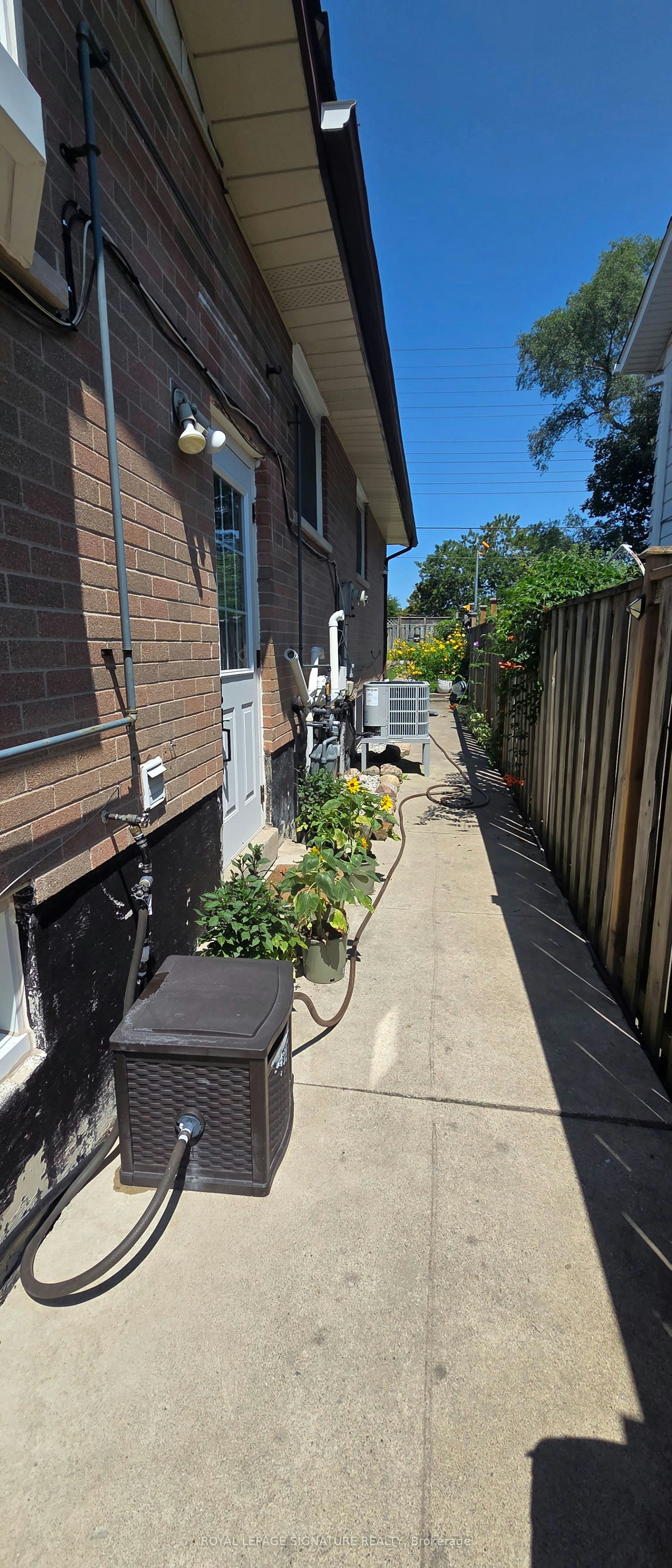 Basement 1-3692 Ellengale Drive, Mississauga, ON, L5C 1Z7 - 18