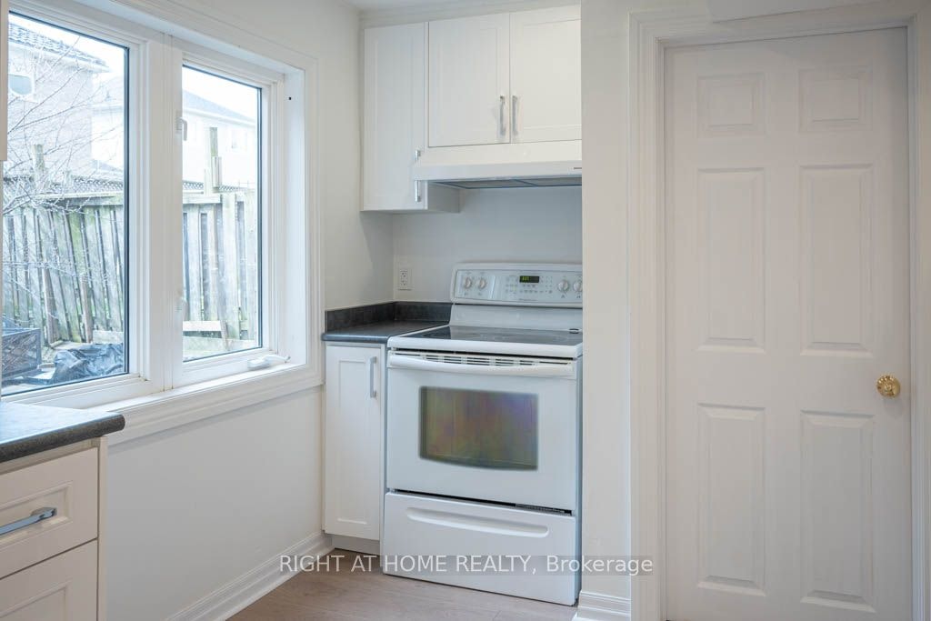 35 Echoridge (Bsmt) Drive, Brampton, ON, L7A 3K8 - 10