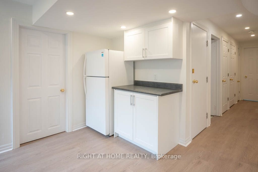 35 Echoridge (Bsmt) Drive, Brampton, ON, L7A 3K8 - 11