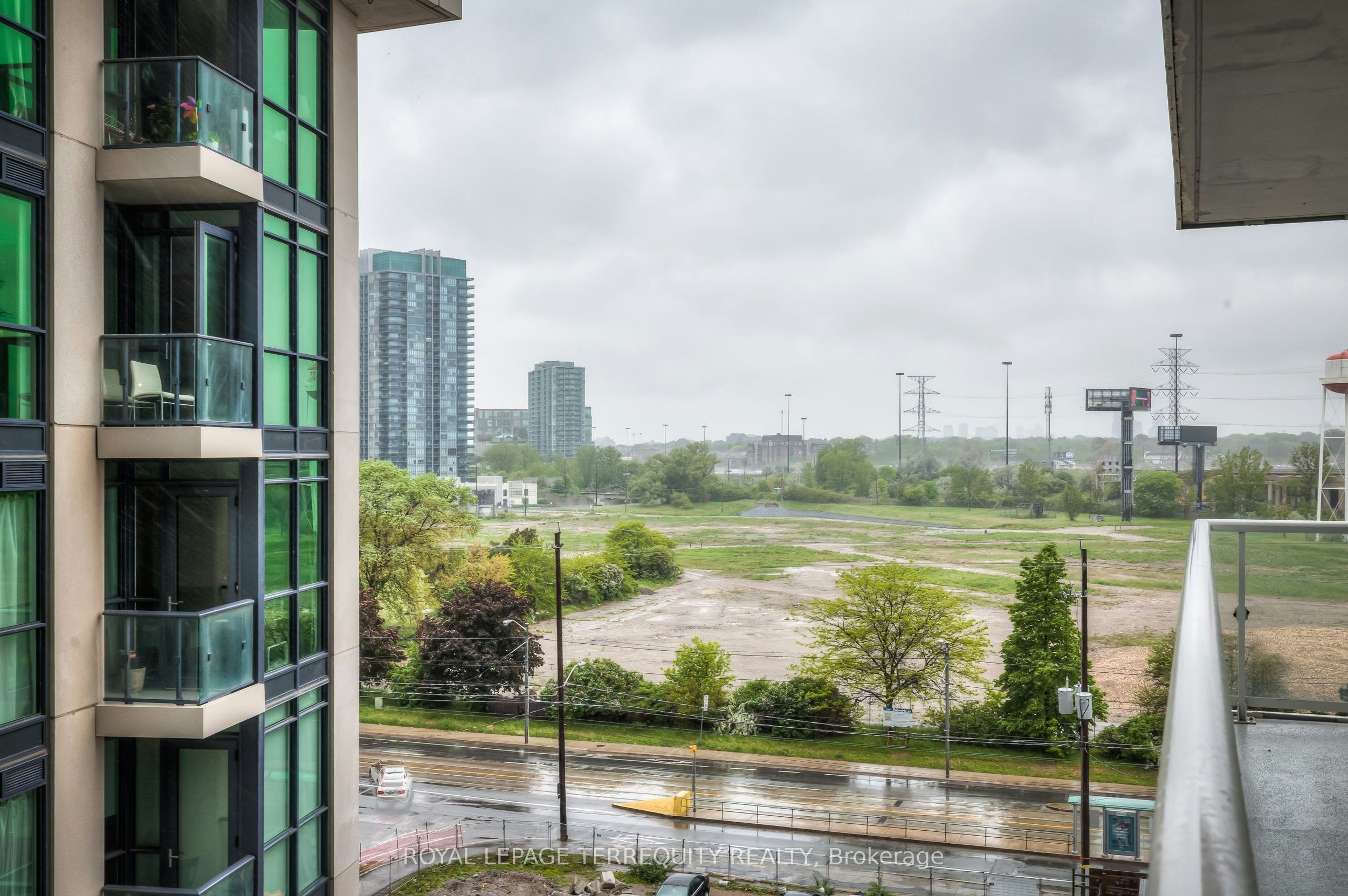 606-56 Annie Craig Drive, Toronto, ON, M8V 0C8 - 22