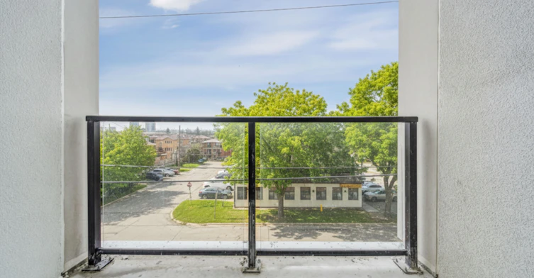 325-556 Marlee Avenue, Toronto, ON, M6B 0B1 - 9