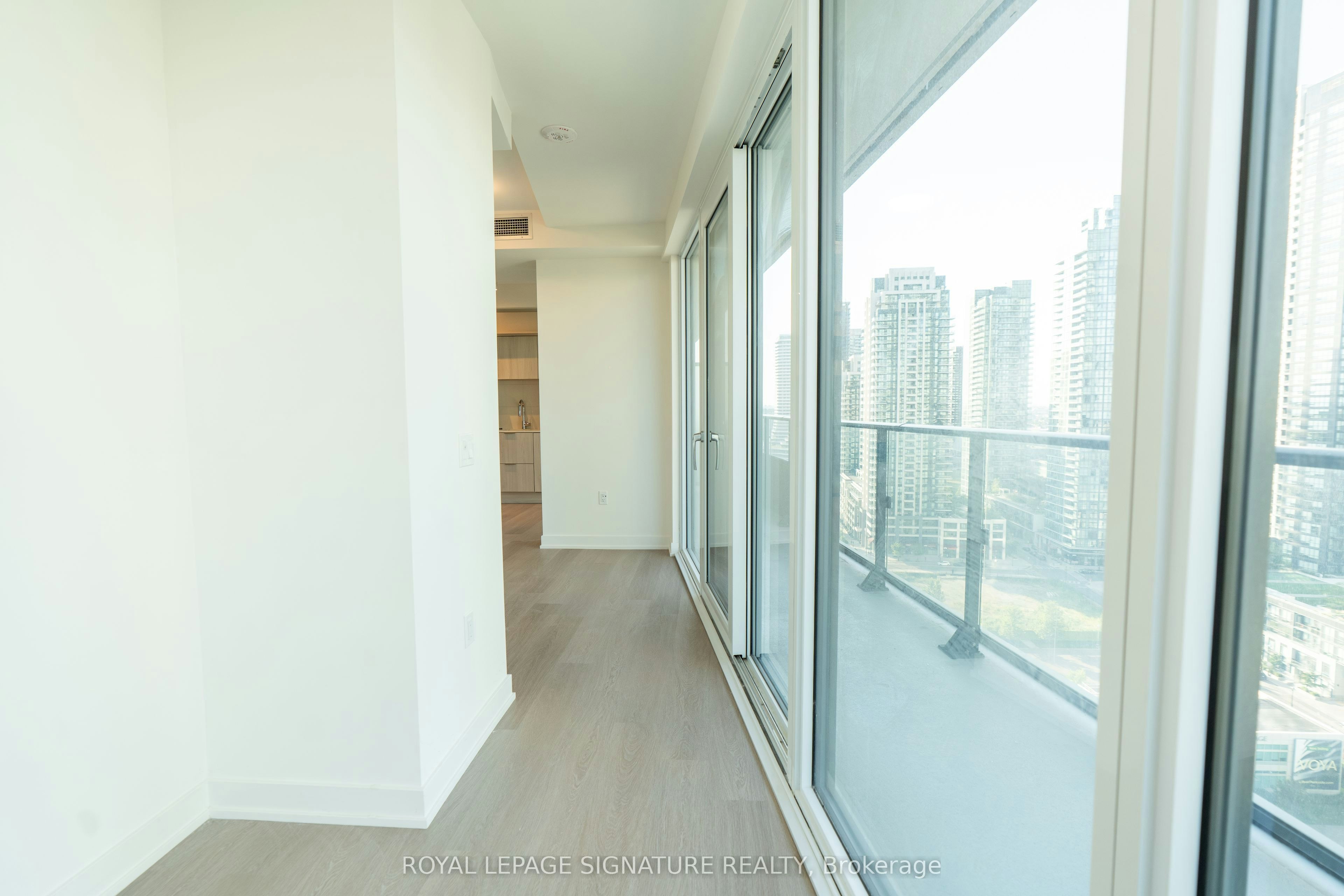 1807-448 Burnhamthorpe Road W, Mississauga, ON, L5B 0R4 - 11