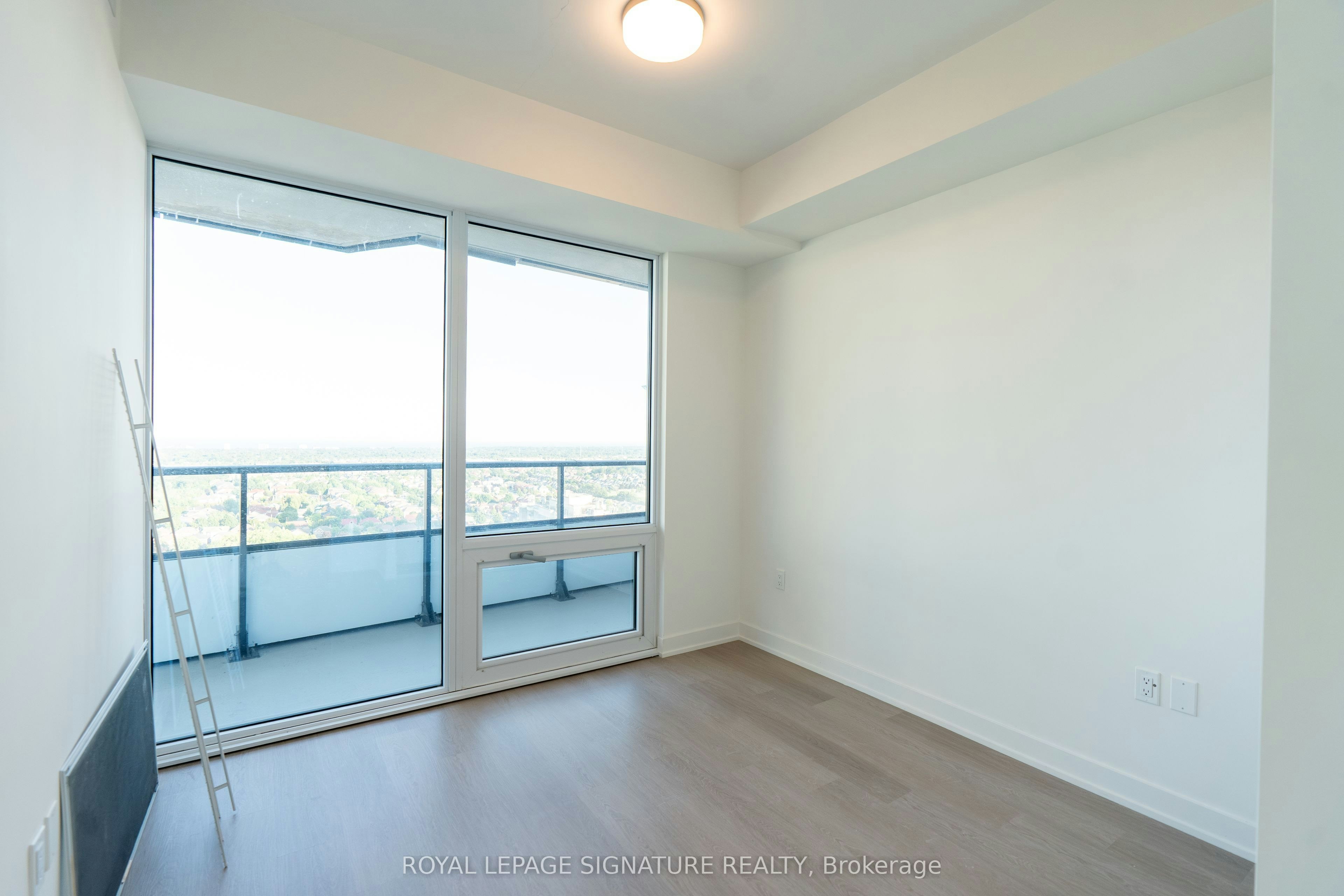 1807-448 Burnhamthorpe Road W, Mississauga, ON, L5B 0R4 - 13