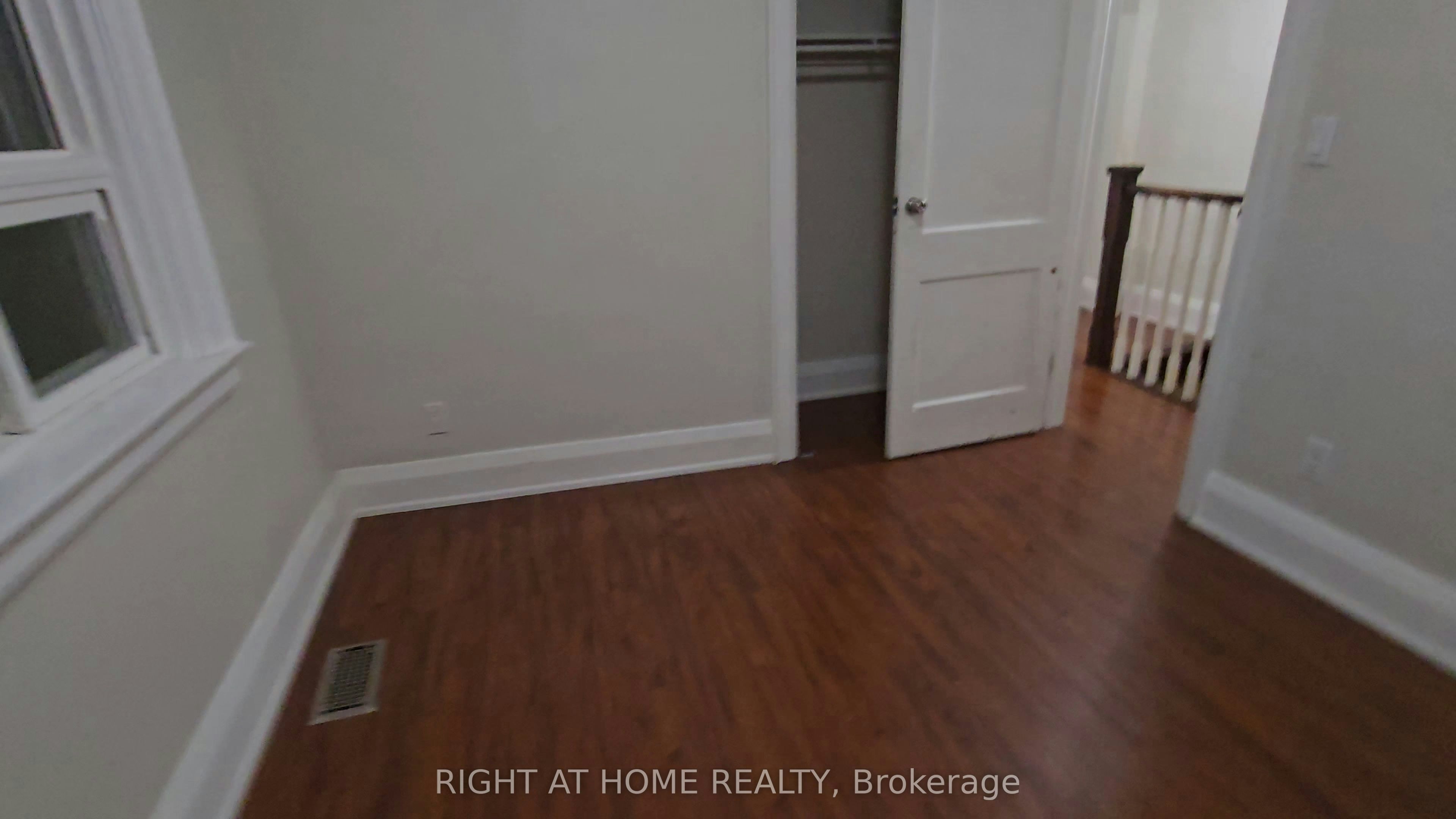 43 Bowie Avenue, Toronto, ON, M6E 2P2 - 9