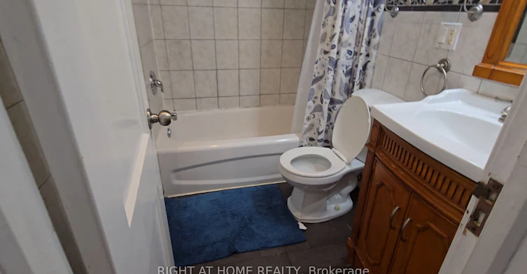 43 Bowie Avenue, Toronto, ON, M6E 2P2 - 15