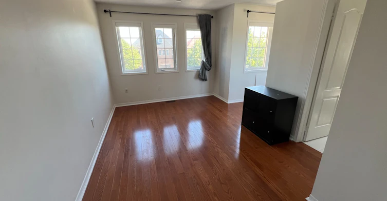 637 Dolly Bird Lane, Mississauga, ON, L5W 1G8 - 36