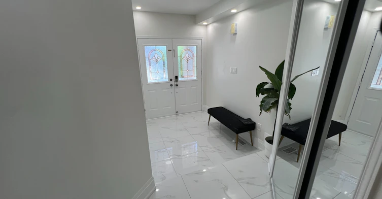 637 Dolly Bird Lane, Mississauga, ON, L5W 1G8