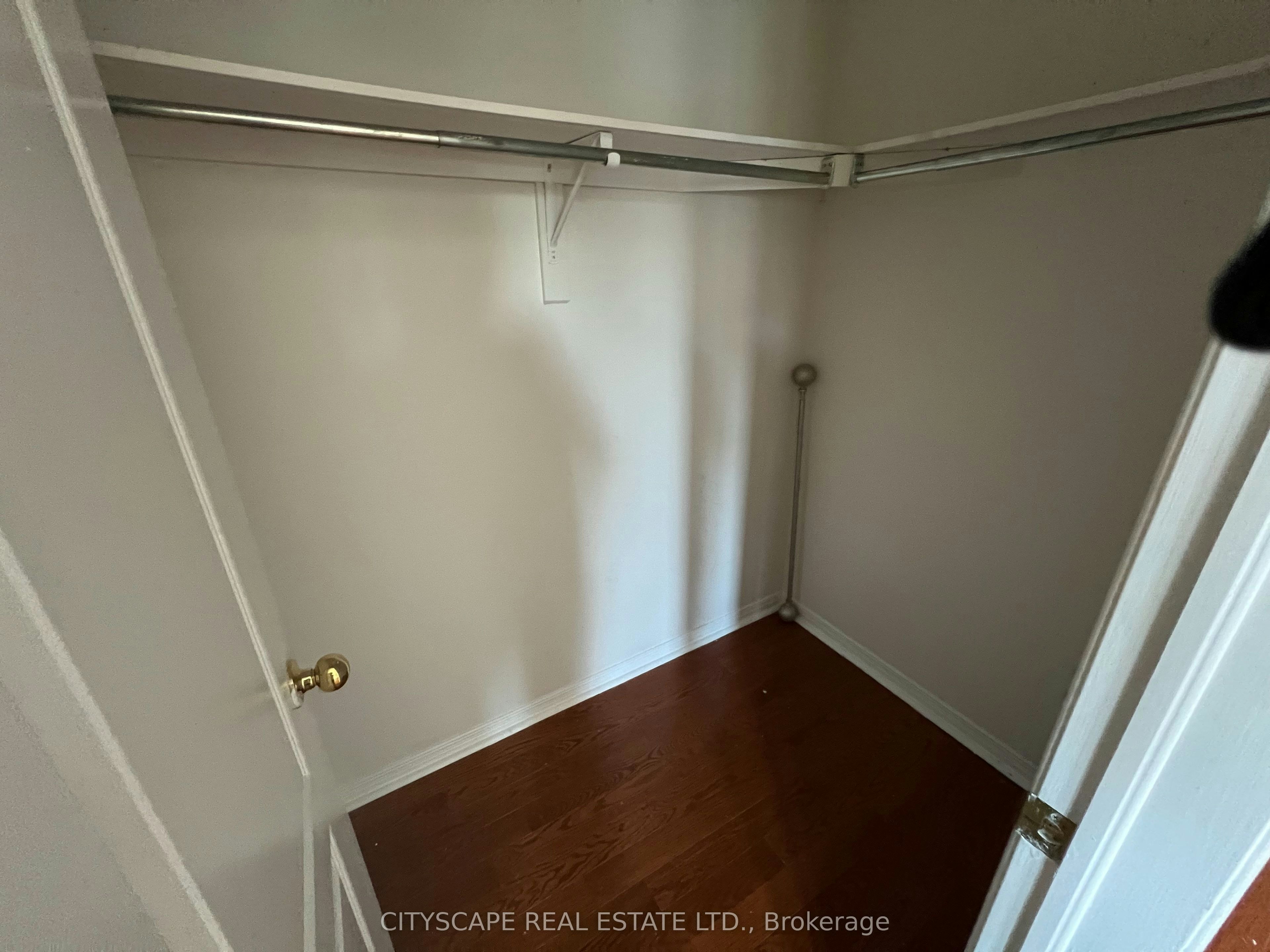 637 Dolly Bird Lane, Mississauga, ON, L5W 1G8 - 27