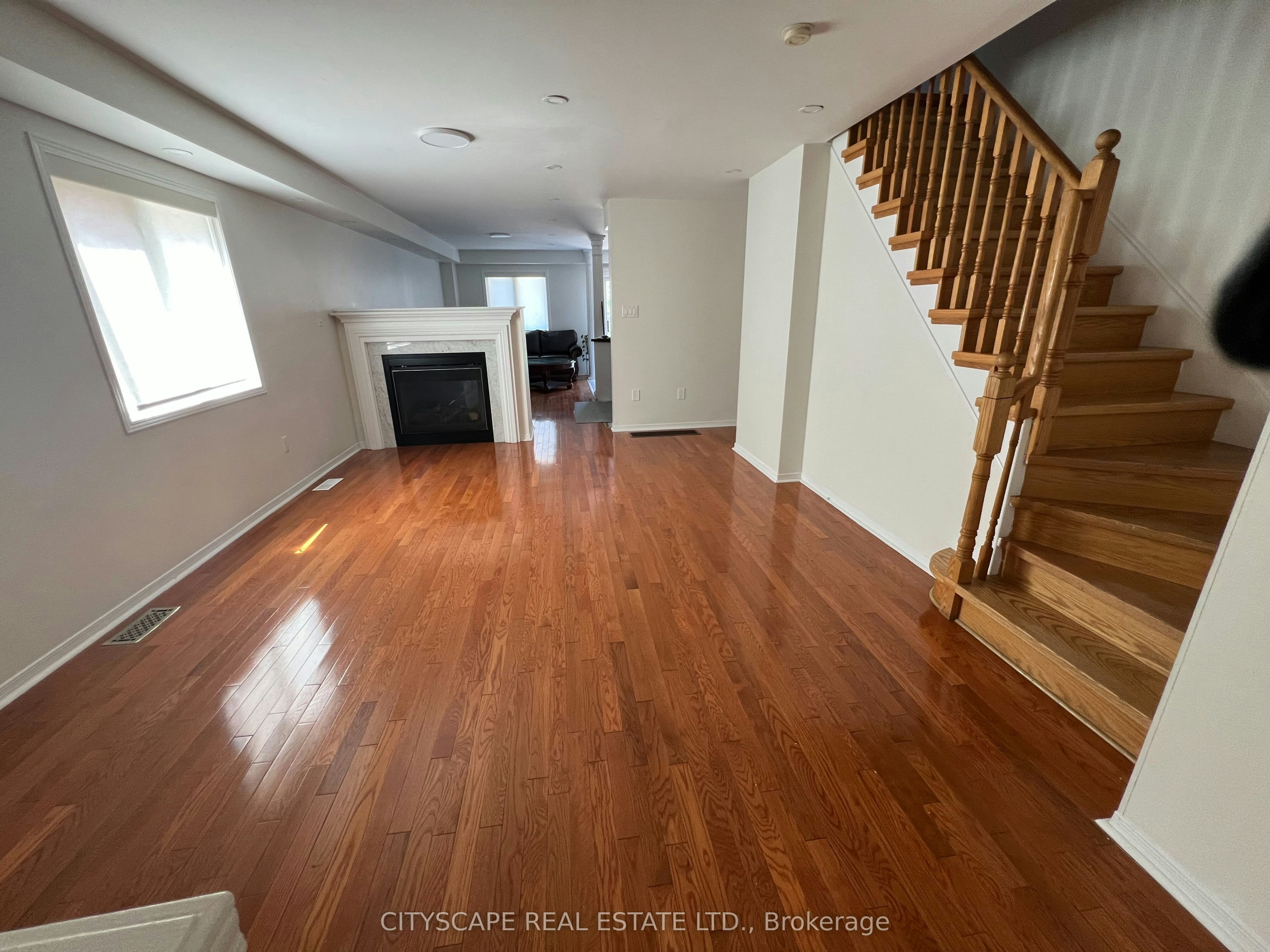 637 Dolly Bird Lane, Mississauga, ON, L5W 1G8 - 15