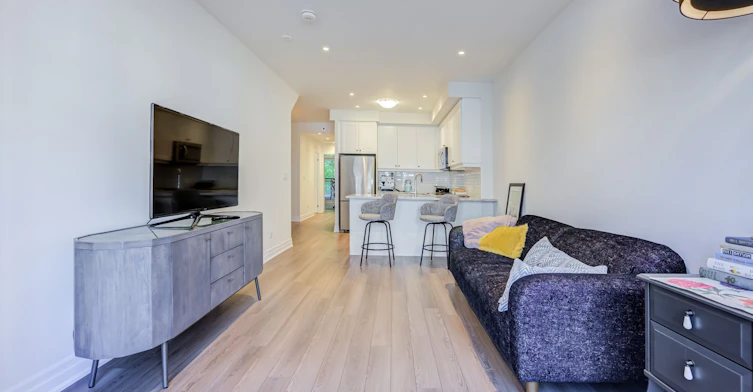 207-652 Cricklewood Drive, Mississauga, ON, L5G 0A5 - 6