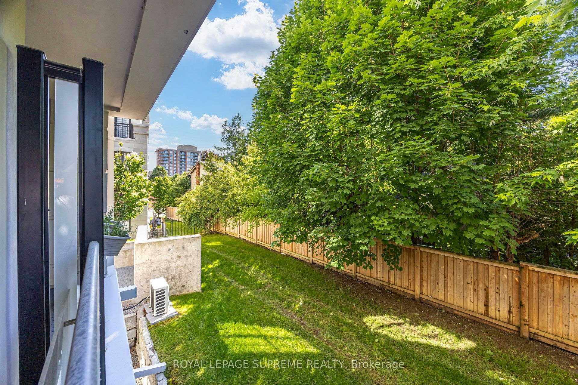 207-652 Cricklewood Drive, Mississauga, ON, L5G 0A5 - 31