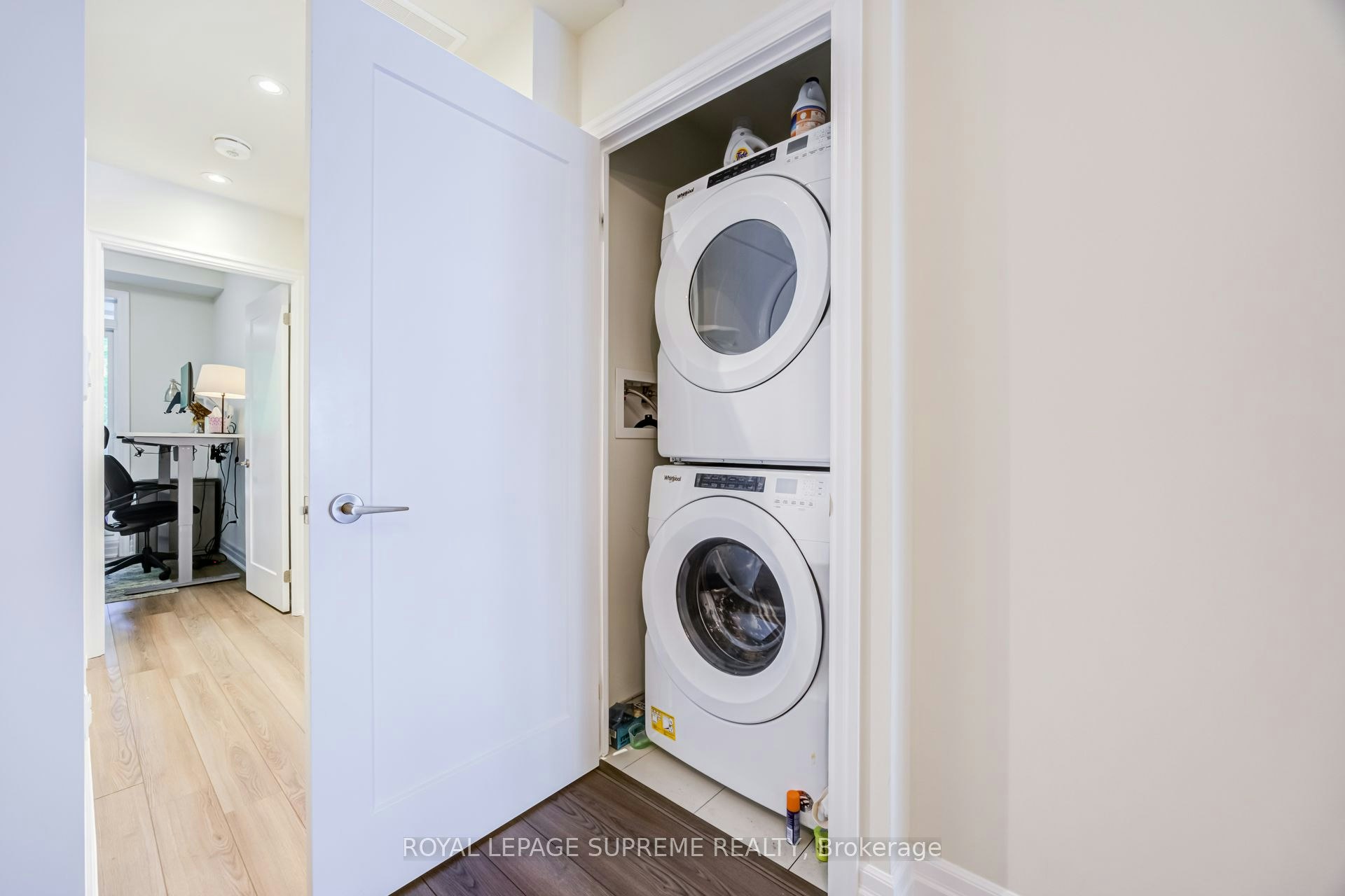 207-652 Cricklewood Drive, Mississauga, ON, L5G 0A5 - 29