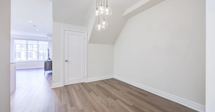 207-652 Cricklewood Drive, Mississauga, ON, L5G 0A5 - 16