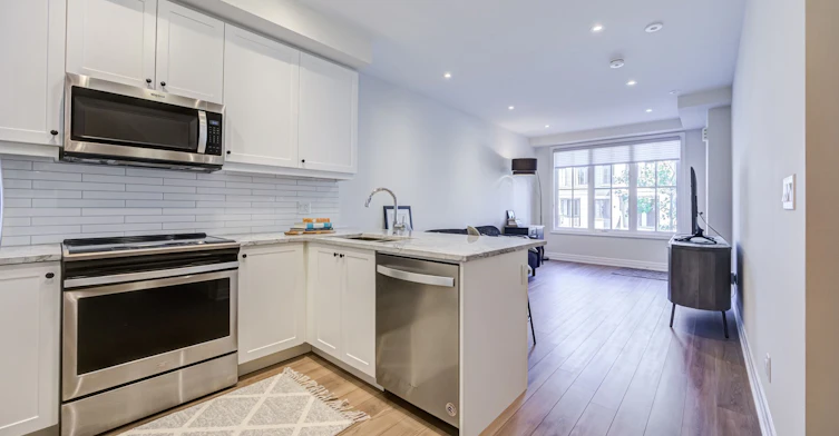 207-652 Cricklewood Drive, Mississauga, ON, L5G 0A5 - 12