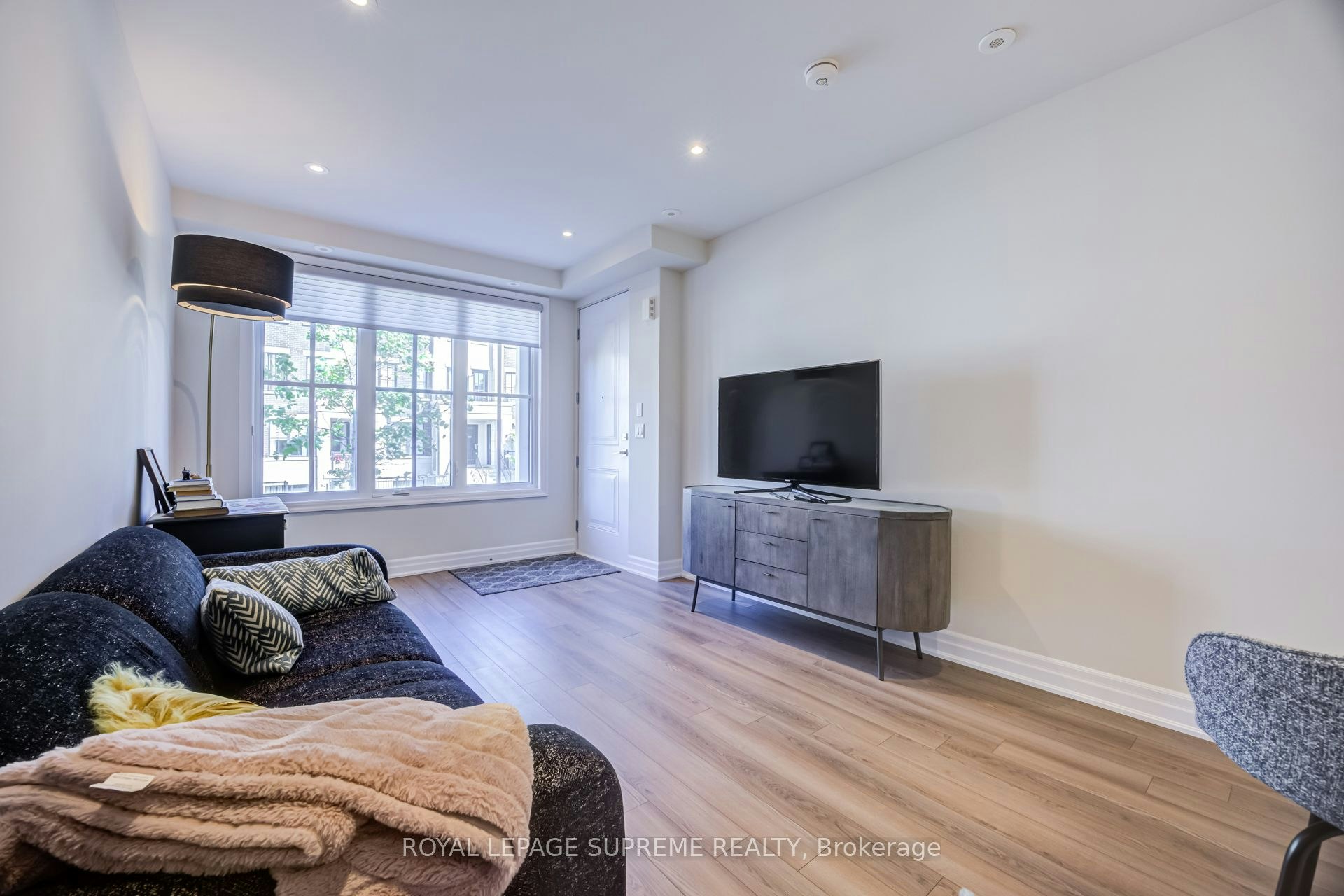 207-652 Cricklewood Drive, Mississauga, ON, L5G 0A5 - 9