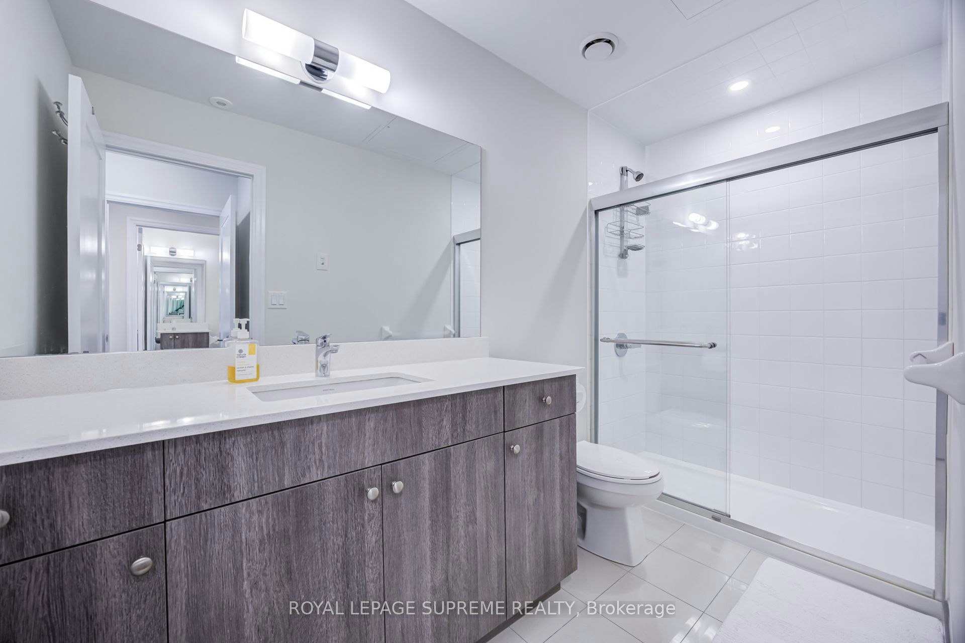 207-652 Cricklewood Drive, Mississauga, ON, L5G 0A5 - 23