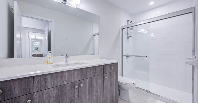 207-652 Cricklewood Drive, Mississauga, ON, L5G 0A5 - 23