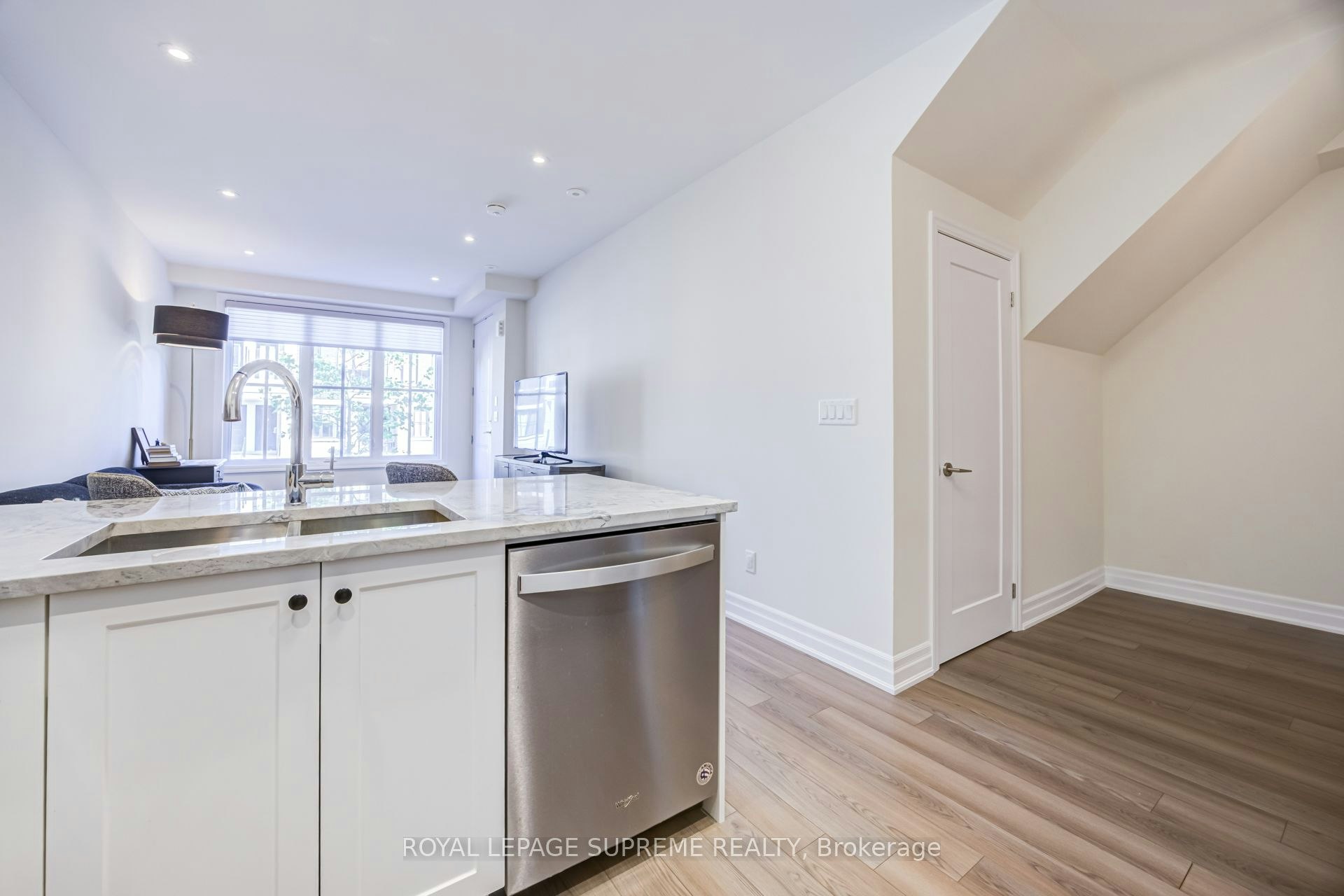 207-652 Cricklewood Drive, Mississauga, ON, L5G 0A5 - 14