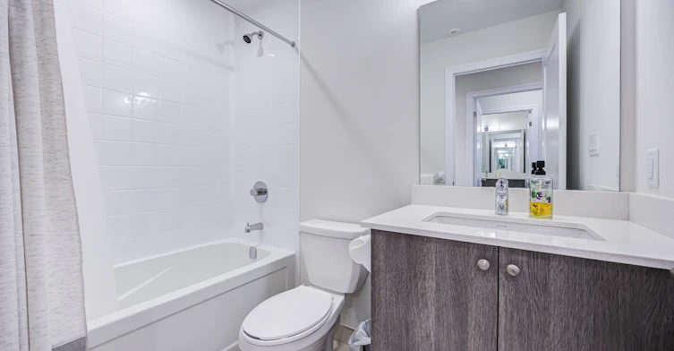207-652 Cricklewood Drive, Mississauga, ON, L5G 0A5 - 19