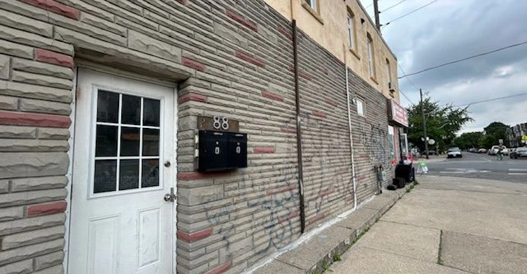 A-88 Uxbridge Avenue, Toronto, ON, M6N 2Y2