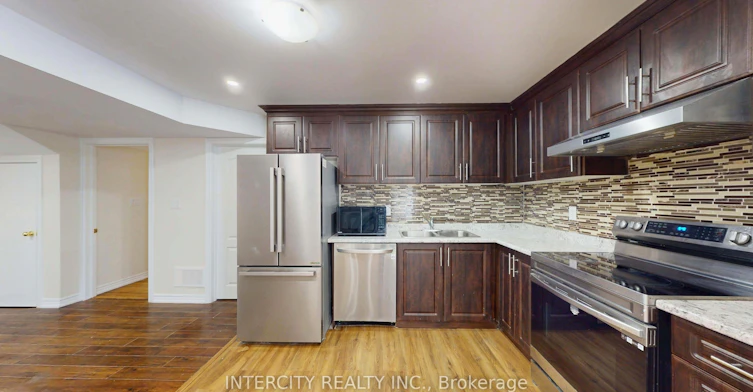 Lower-392 Derrydale Drive, Mississauga, ON, L5W 0E1 - 10