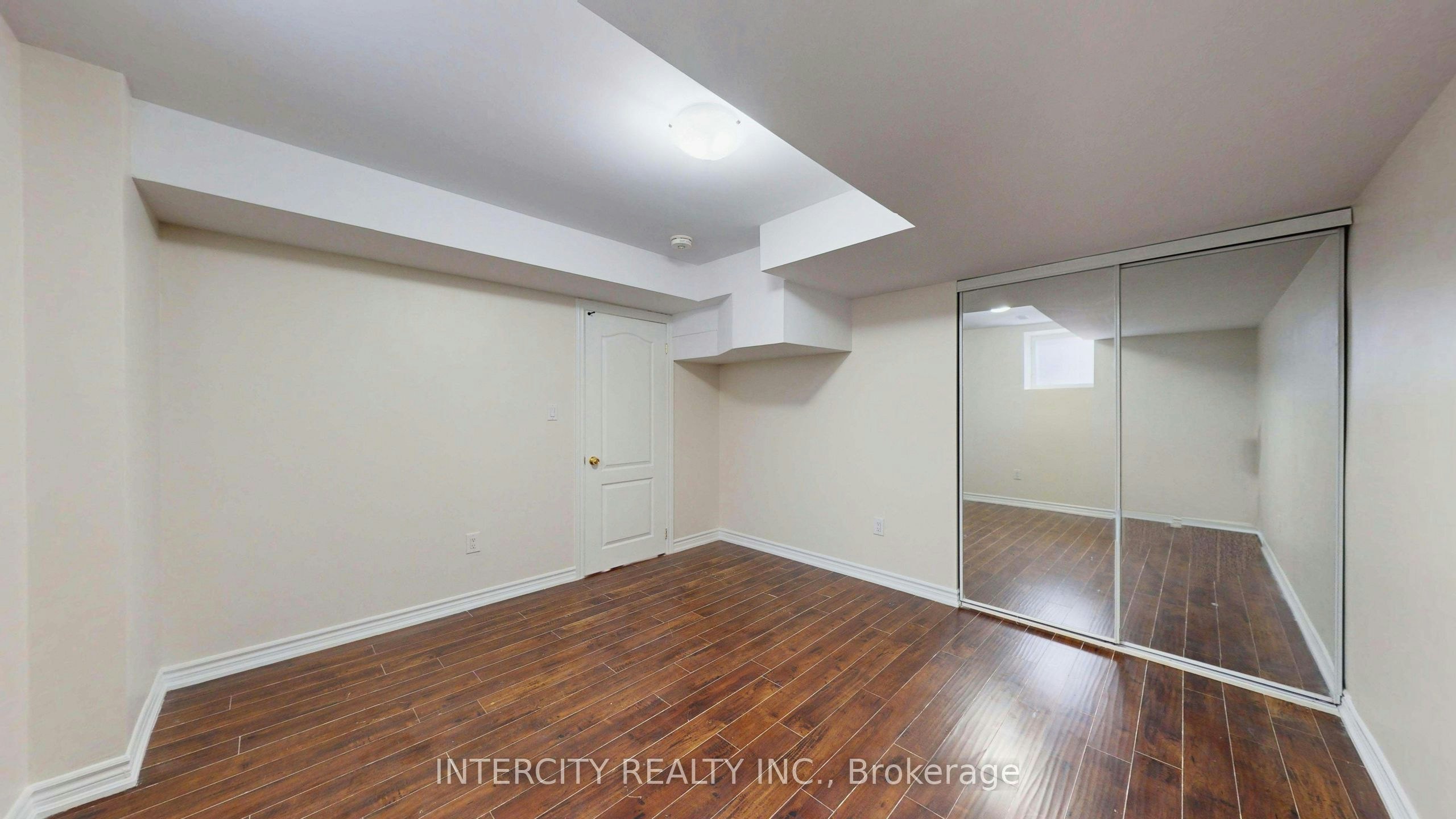 Lower-392 Derrydale Drive, Mississauga, ON, L5W 0E1 - 5