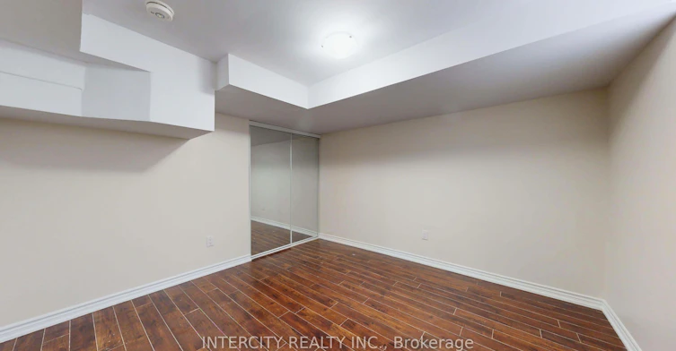 Lower-392 Derrydale Drive, Mississauga, ON, L5W 0E1 - 4