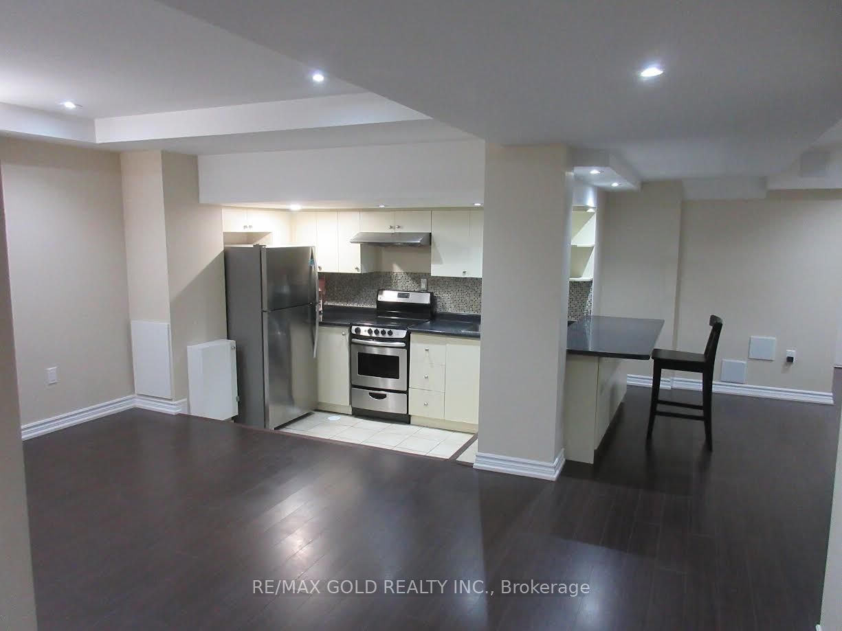 5687 Passion Flower Boulevard, Mississauga, ON, L5M 7E7 - 9
