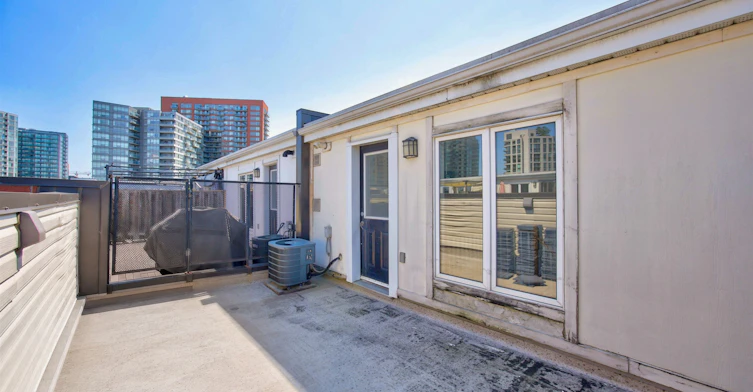 912-16 Laidlaw Street, Toronto, ON, M6K 1X2 - 24
