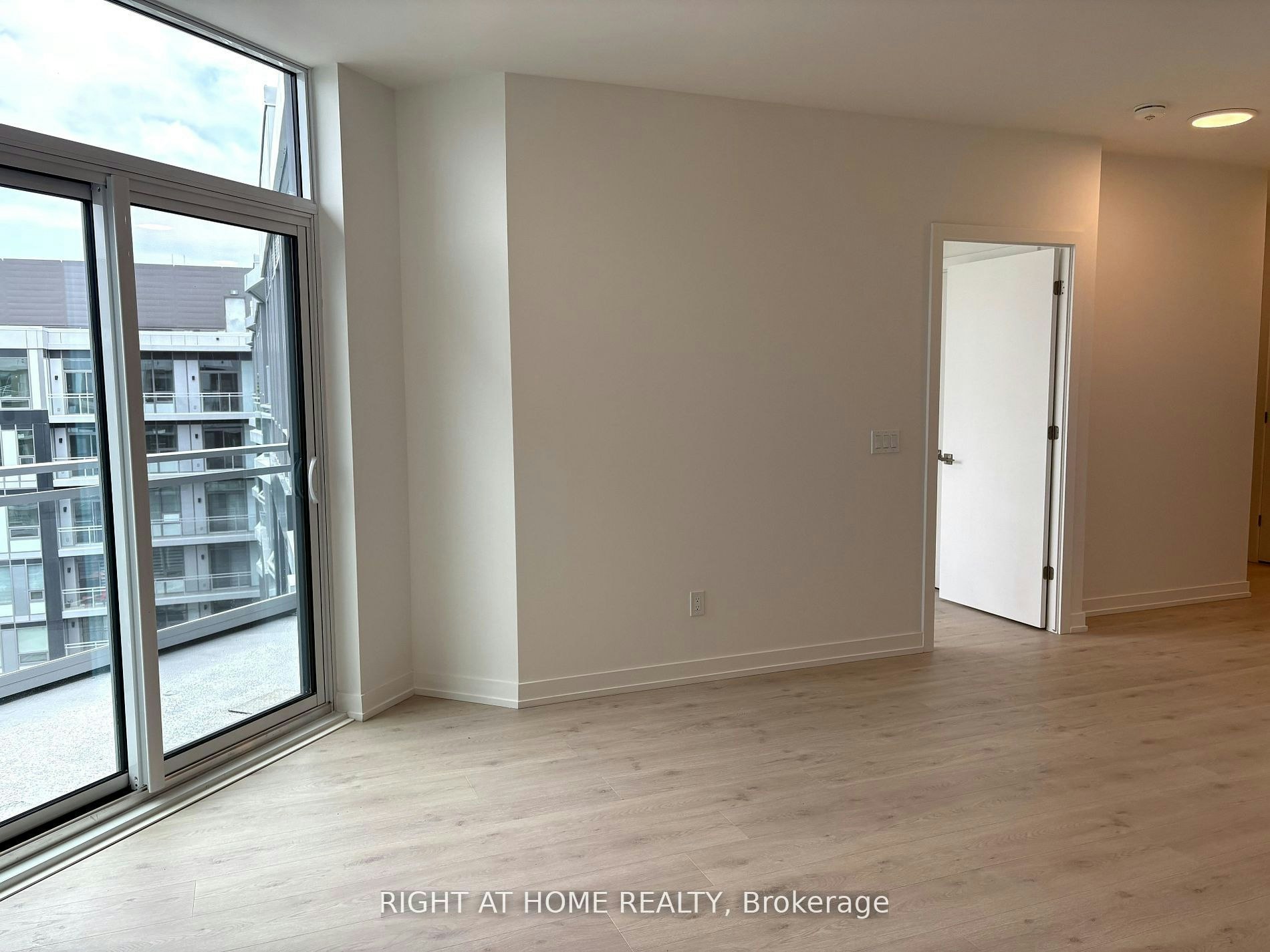 648-2501 Saw Whet Boulevard S, Oakville, ON, L6M 5N2 - 7