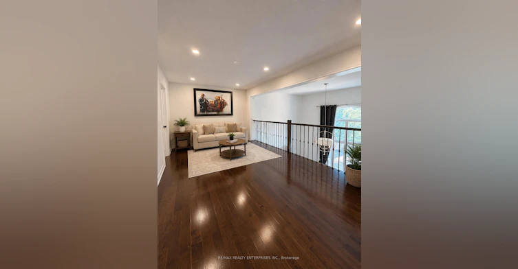 250 Admiral Drive, Oakville, ON, L6L 0B9 - 9